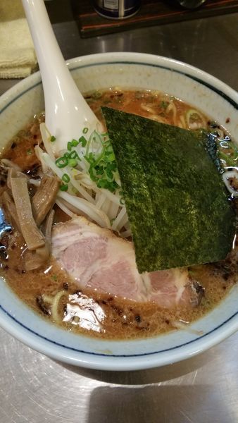 「味噌らーめん」@柳麺 はな火屋の写真