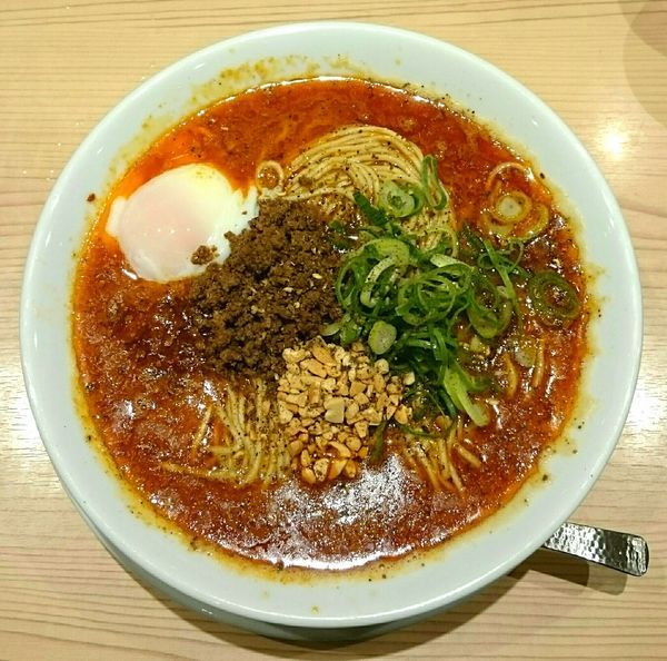 「京山椒担々麺 温泉玉子 麻辣水餃子」@鯛塩そば灯花 本店の写真