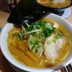 合わせ味噌らーめん　790円＋餃子