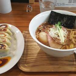 アメオトソバ【醤油】+餃子