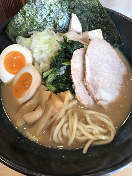 「わたるラーメン」@麺や わたる 亀戸天神店の写真
