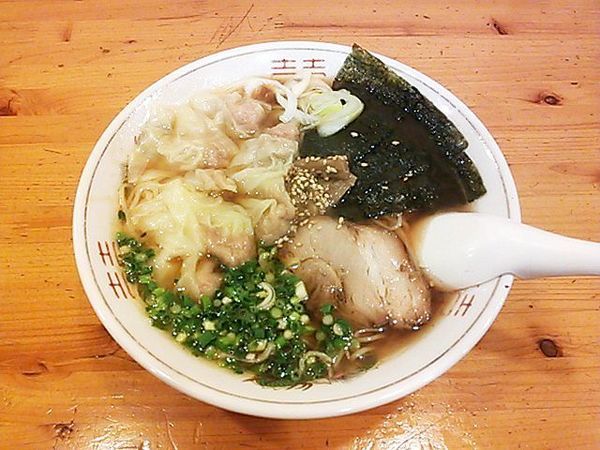 「ワンタンメン」@一番軒の写真