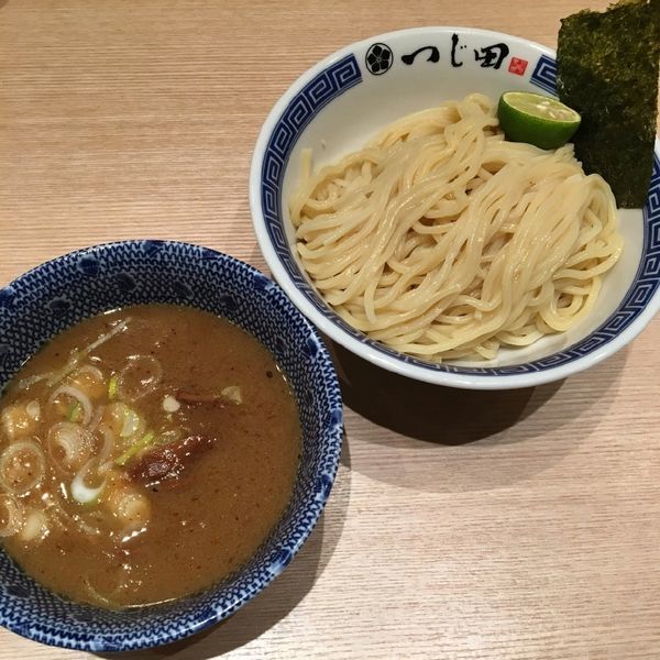 「濃厚つけ麺」@めん徳 二代目 つじ田 福岡空港店の写真