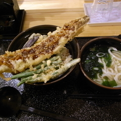 うどん小作家の画像