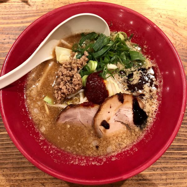 「【冬季限定】味噌赤丸 (860円) 麺大盛り (50円)」@博多一風堂 松山店の写真