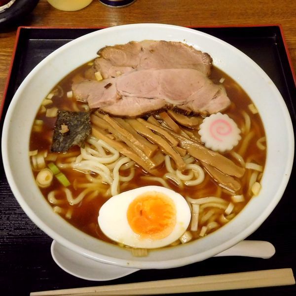 「中華そば 中（300g タイムサービス 500円）」@日の出屋の写真