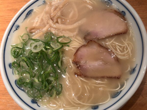 「らあめん＋替玉(細)」@らあめん 渋英の写真