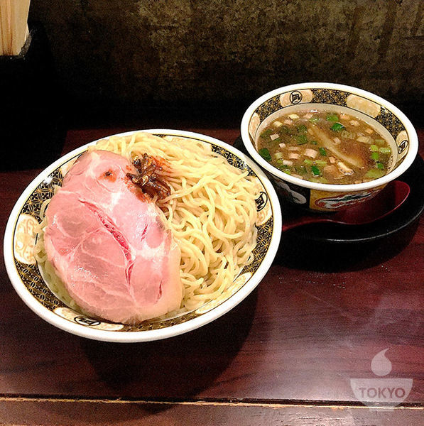 「すごい煮干つけめん 850円」@すごい煮干ラーメン凪 西新宿7丁目店の写真