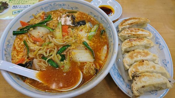 「旨辛菜麺 餃子 788円込」@ぎょうざの満洲 上福岡北口店の写真