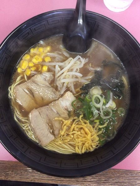 「醤油豚骨らーめん」@はんちゃんらーめんの写真