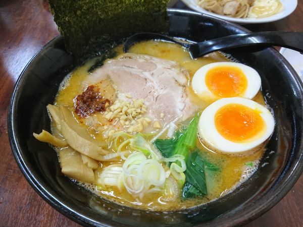 「【限定】海老とんこつラーメン850円 他」@ガットコ食堂 大の写真