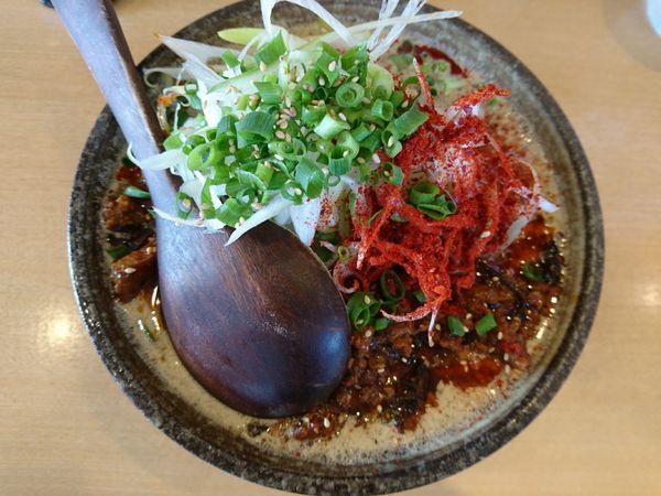 「辛口・黒胡麻坦々麺＋中盛り」@麺や 和の写真