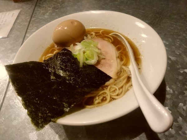 「味玉らあめん(並盛・130g)880円」@らぁめん家 有坂の写真