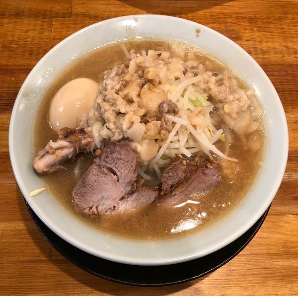 「ラーメン（麺半分・アブラ他￥650）」@ラーメン盛太郎の写真