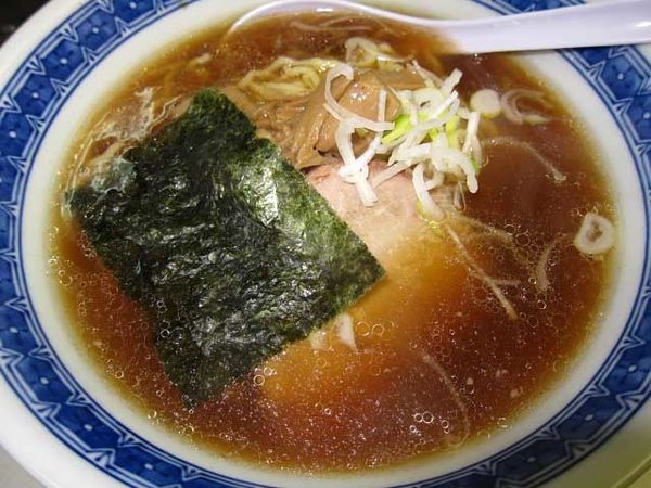 「醤油ラーメン　600円」@札幌ラーメン どさん娘の写真