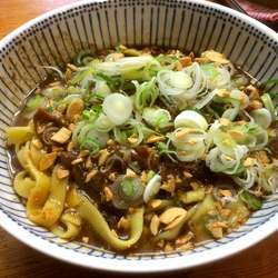 【期間限定】あえそば（900円）