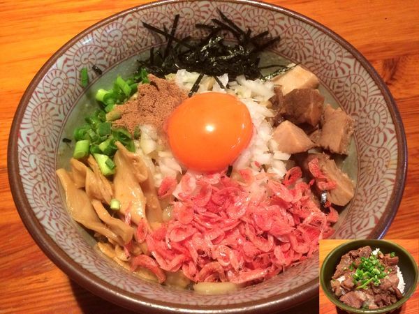 「海老まぜそば（850円）＋牛スジ丼（330円）」@麺や 虎ノ道の写真