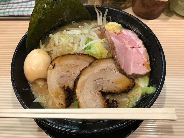 「特製ニボ五郎・鶏白湯3号」@ラーメン ポール亭の写真