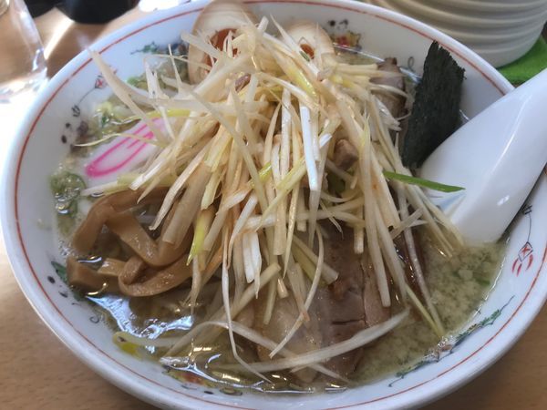 「特選らーめんとんこつ」@林屋の写真