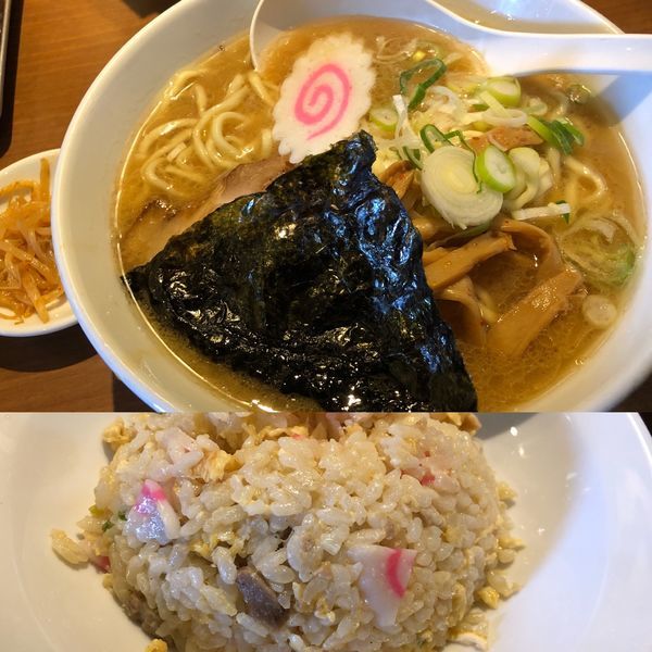 「ラーメン 半チャーハン ¥750」@昌平ラーメンの写真