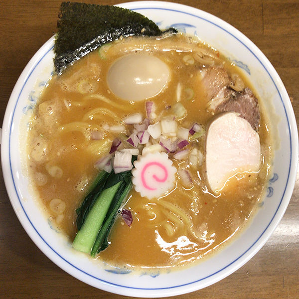 「濃厚鶏 味噌＋味玉」@らーめん曳舟の写真