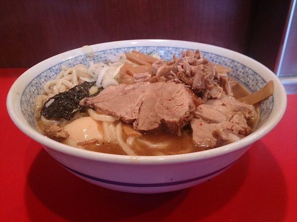 「得勢ラーメン」@自家製中華そば 勢得の写真