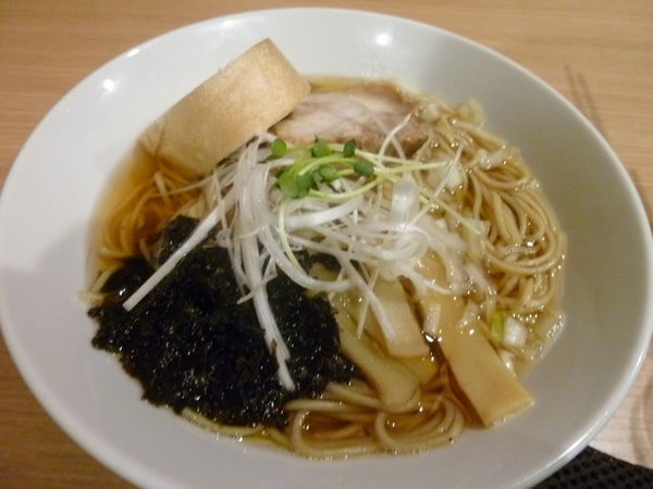 「ばら海苔煮干しそば」@煮干そば 肉おでん 片平小十郎の写真