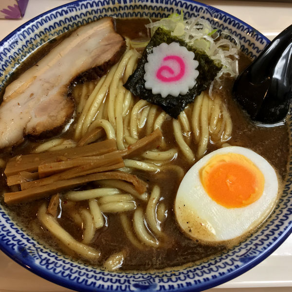 「濃厚らーめん（味薄め）750円」@らーめん・つけめん 満帆 太田本店の写真