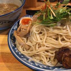チャーシュー醤油つけ麺 ダブル
