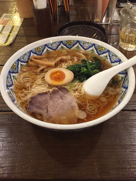 「醤油ラーメン細麺」@中国ラーメン 揚州商人 港北店の写真
