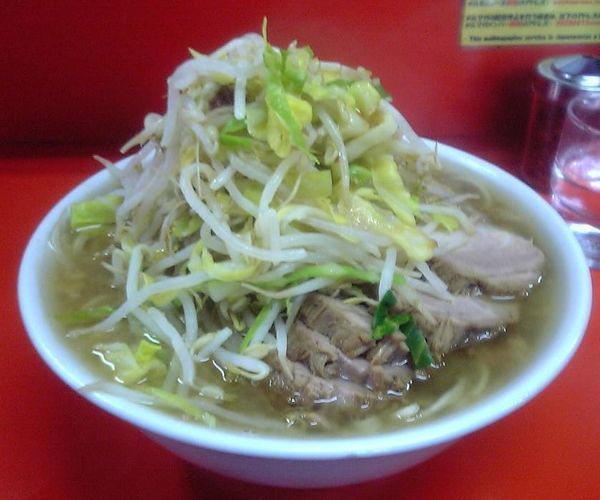 「小豚」@ラーメン二郎 神田神保町店の写真