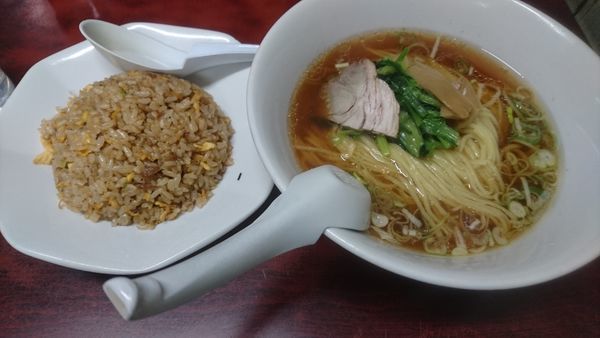 「ラーメン+半チャーハンセット」@尚ちゃんラーメンの写真