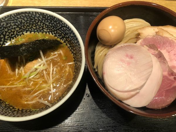 「チャーシューつけ麺の中盛りに味玉をトッピング♪」@麺屋 一燈の写真