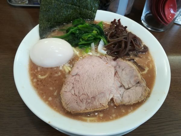 「ラーメン+味玉800円」@うまいヨ ゆうちゃんラーメンの写真