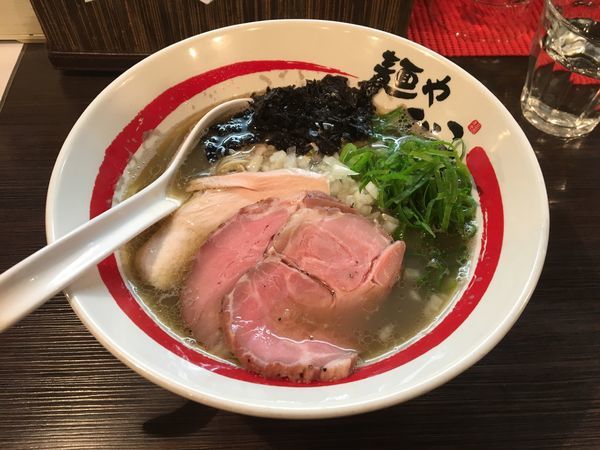 「追い煮干しそば」@麺や でこの写真