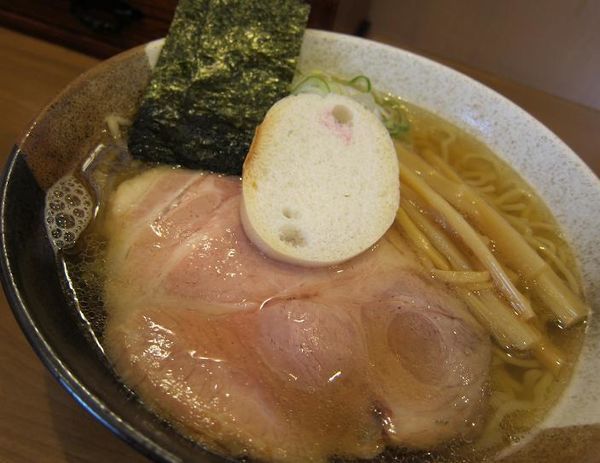 「醤油らぁめん」@煮干らぁめん なかじまの写真