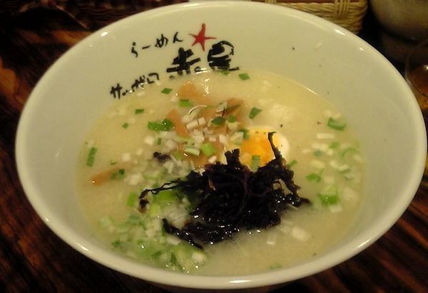 「塩らーめん」@らーめん サッポロ赤星の写真