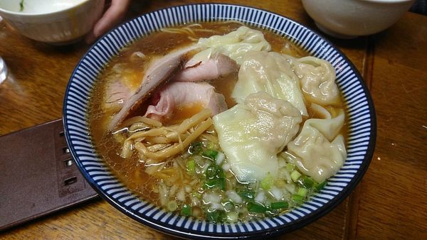 「雲呑麺「醤油」　900円」@良温(Ra-on)の写真