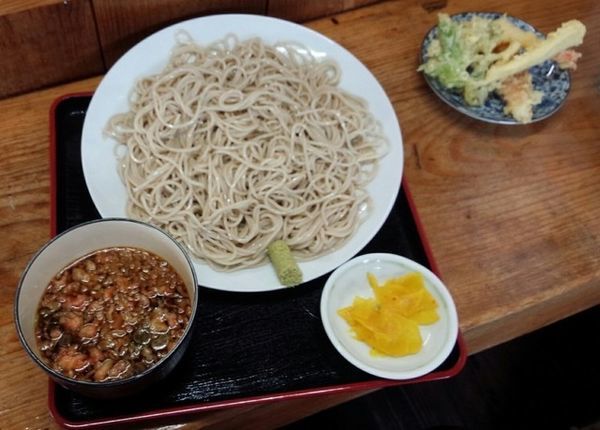 「天もり650円特盛200円増し」@そばのやまっくの写真