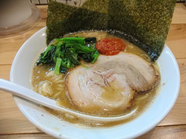 「【限定】河童家の家系らーめん750円＋ライス100円」@らーめん カッパハウスの写真