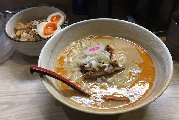 「担々麺＋味玉ごはん(800円＋270円)」@めんや佐高の写真