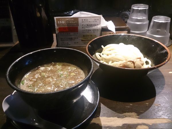 「豚つけ+くずれ味玉」@時屋の写真