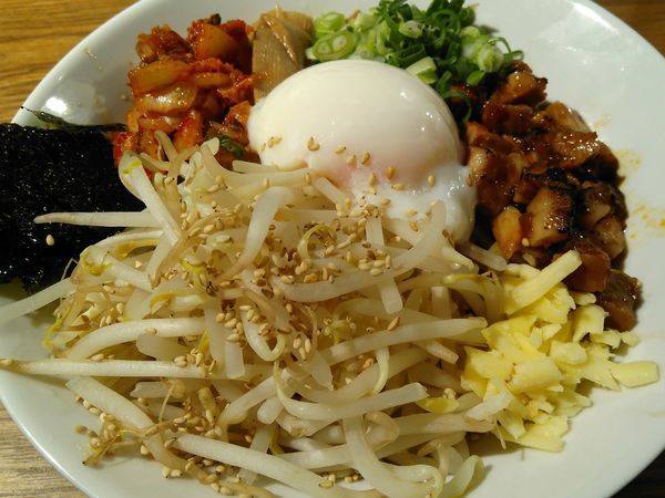 「（数量限定）キムチとチーズの油そば¥880」@中華そば 二階堂の写真