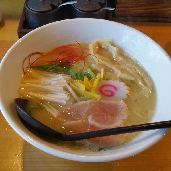 「季節限定　柚子そば」@麺処そばじんの写真