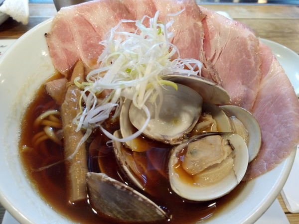 「はまぐりらーめん」@くそオヤジ最後のひとふりの写真