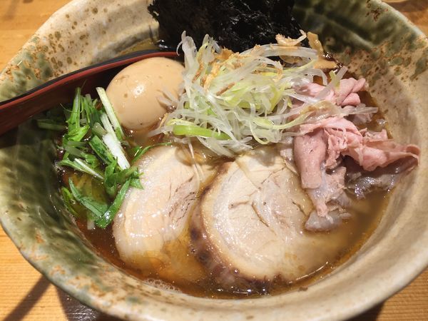 「特製焼きあご塩らー麺：1100円」@焼きあご塩らー麺 たかはし 新宿本店の写真