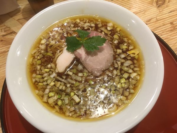 「中華そば780円、サキベジサラダ100円」@中華そば 依々恋々の写真