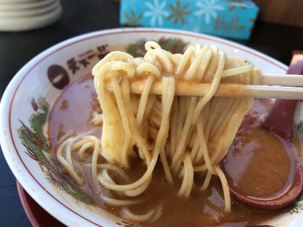 「辛コクラーメン　並　￥８０４」@天下一品 岐阜藪田店の写真