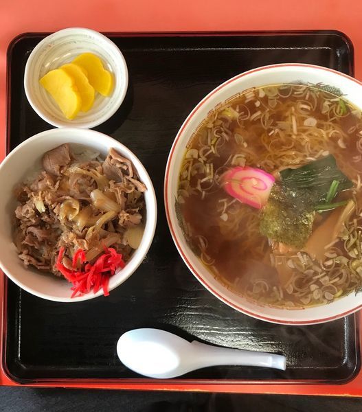 「肉丼セット」@らーめん処 遊々亭の写真