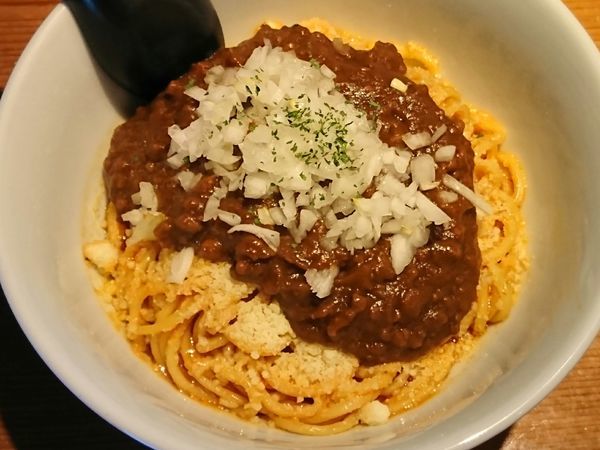 「【限定】ボロネーゼ油そば￥1000＋ごはん（小）￥100」@Noodle Maker 貴の写真